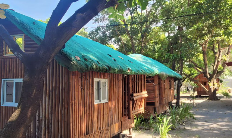 Nipa Hut Fanroom